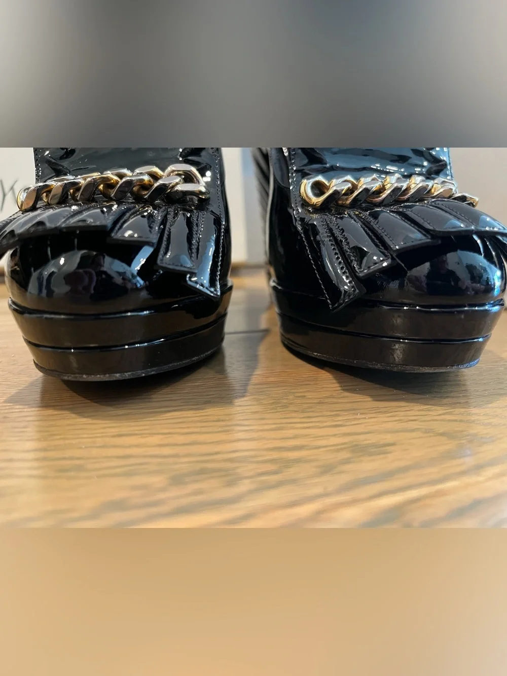 EUC YSL Rive Gauche 37 Myranda Patent Leather Fringe Kiltie Chain Loafer w/ box